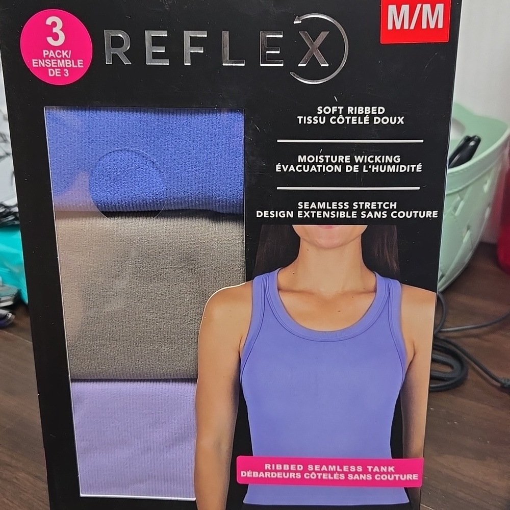Reflex Size M 3 Pack of Soft Ribbed Seamless Tank Tops